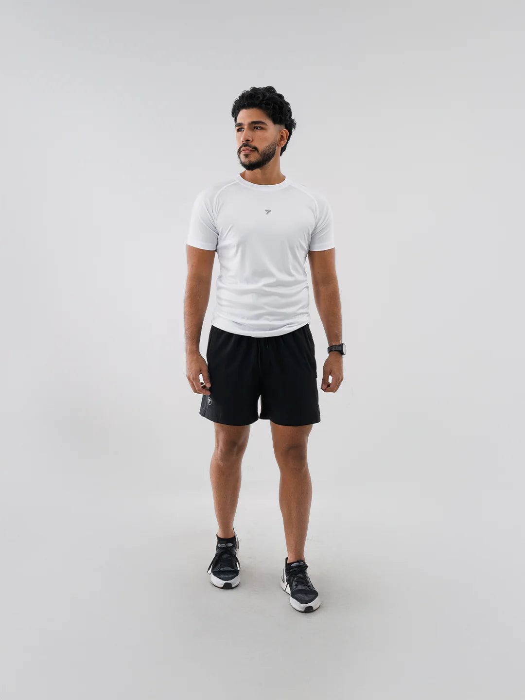 Camiseta deportiva hombre blanca manga corta TENFIT Colombia