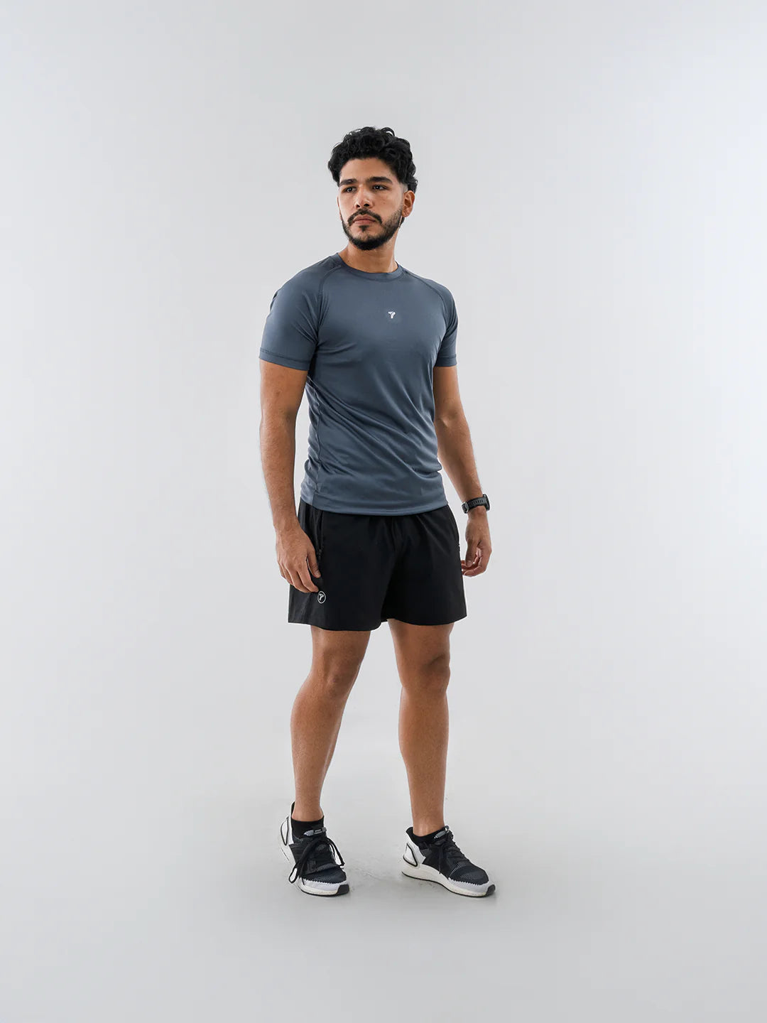 Camiseta gym hombre gris oscuro secado rápido filtro UV TENFIT