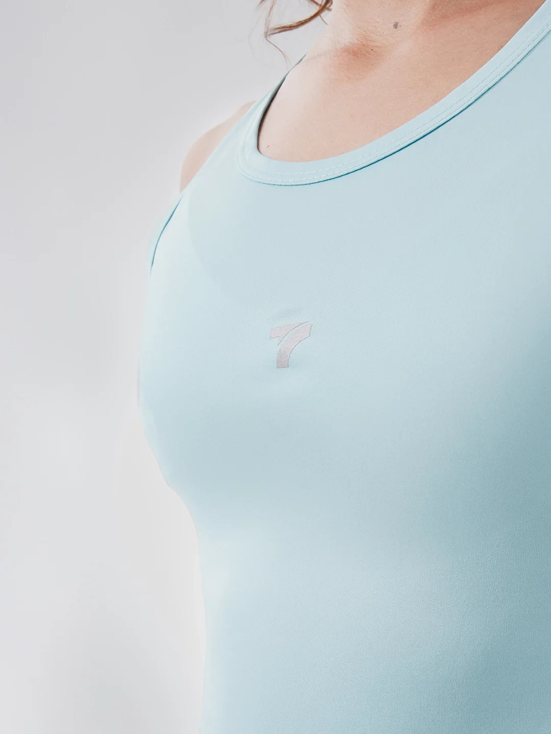 Detalle tejido Super Licra camiseta esqueleto verde menta TENFIT