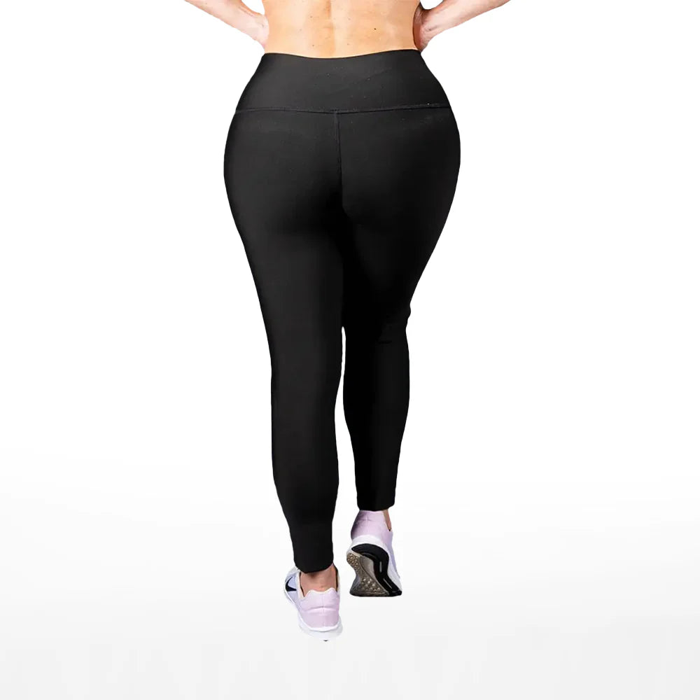 Legging negro talla plus TENFIT - vista posterior y silueta definida