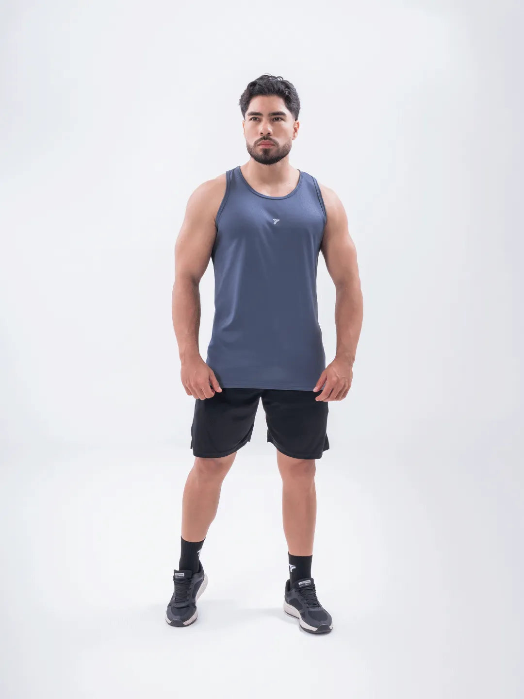 Tank top hombre gris oscuro hecho en Colombia TENFIT