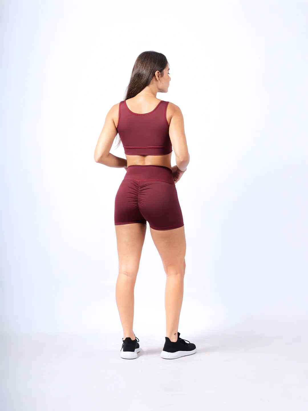 Top unicolor mora en leche yoga pilates Colombia TENFIT - vista trasera