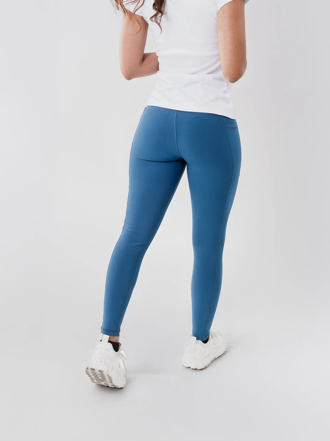 Licra azul petróleo sin transparencias - vista trasera gym Colombia