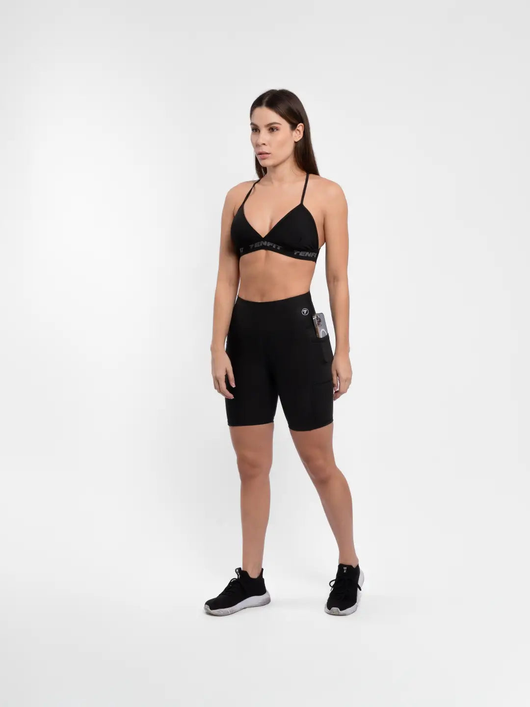 Short deportivo mujer media pierna negro — TENFIT