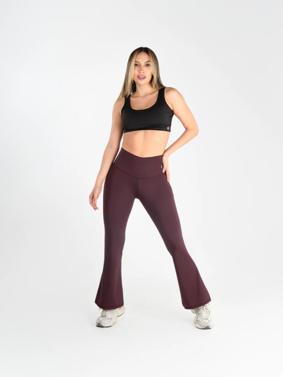 Legging Venus bota ancha mora en leche tiro alto mujer TENFIT