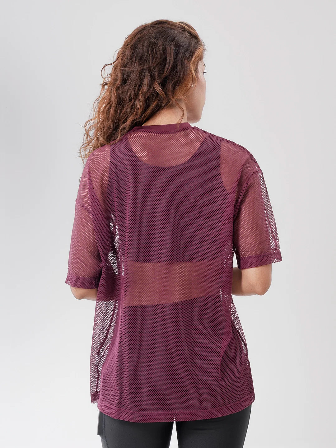 Camiseta entrenamiento mujer vinotinto hecha en Colombia TENFIT - espalda
