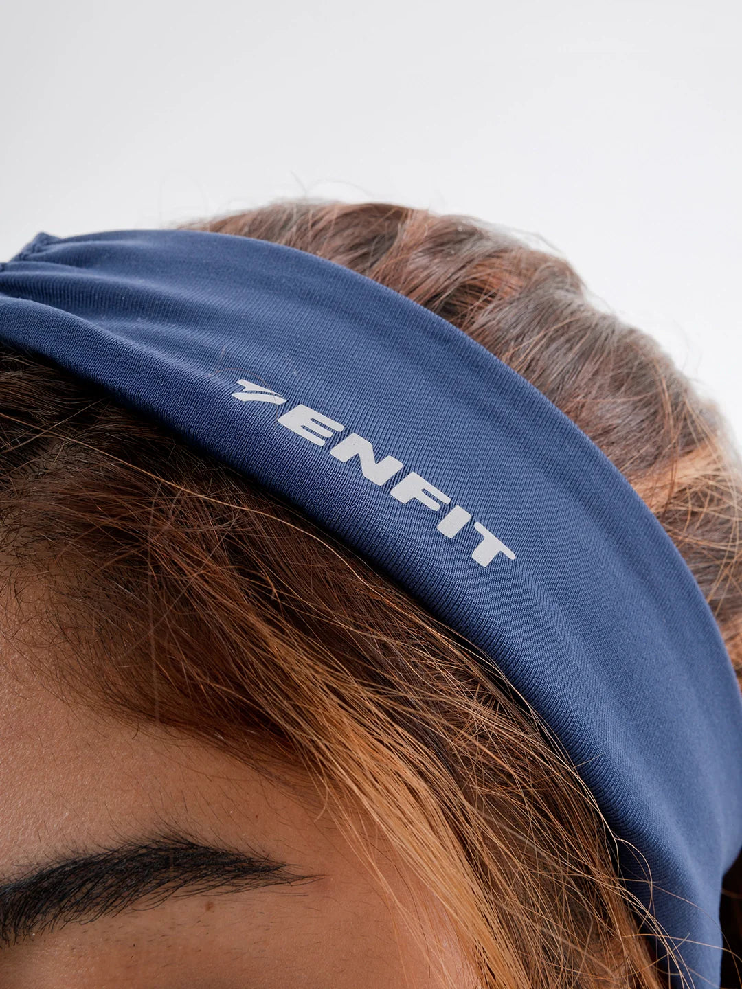 Detalle tela supplex banda cabello azul turquí sweatband TENFIT