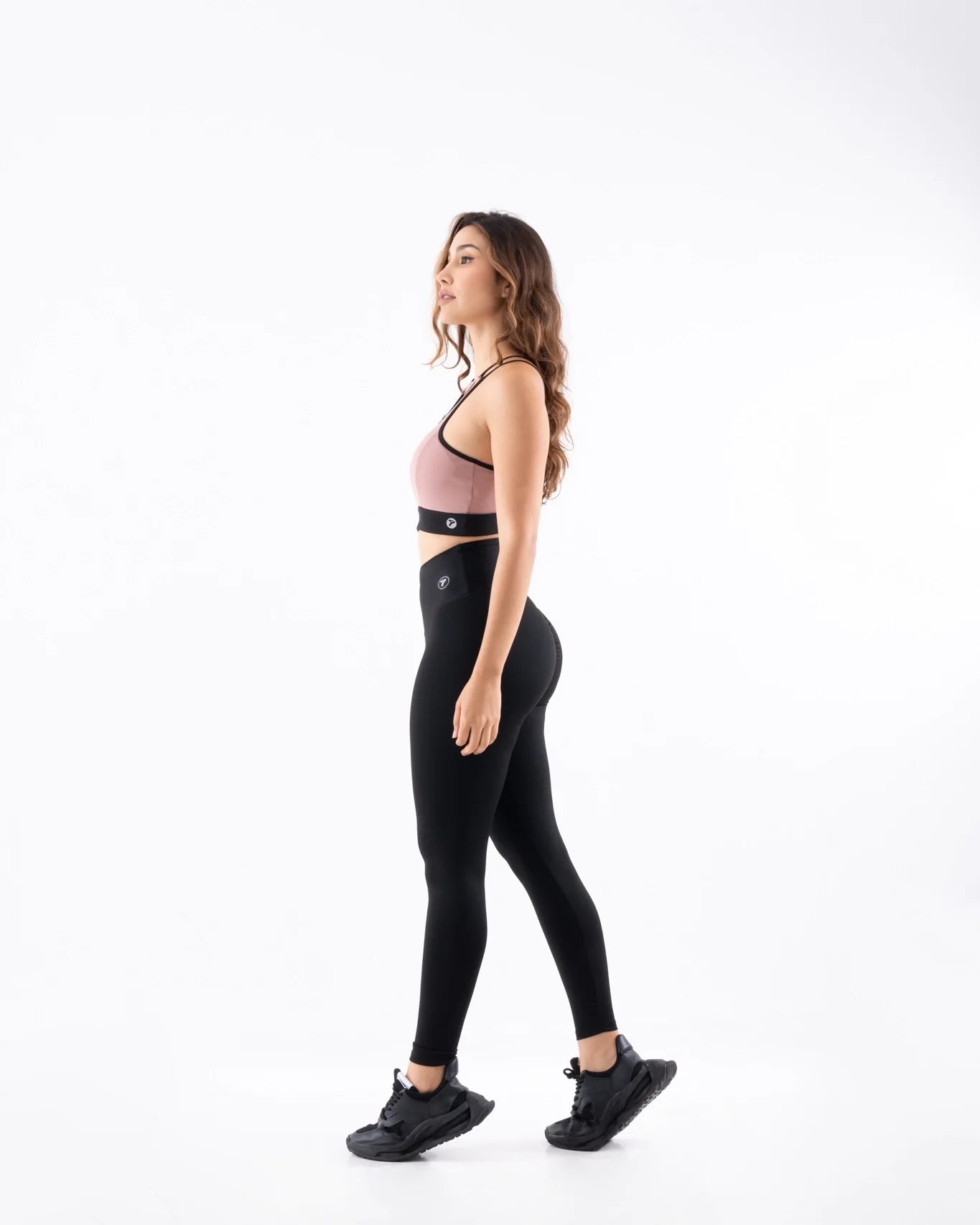 Top Powerzip rosa vintage vista lateral copas removibles - ropa deportiva Colombia