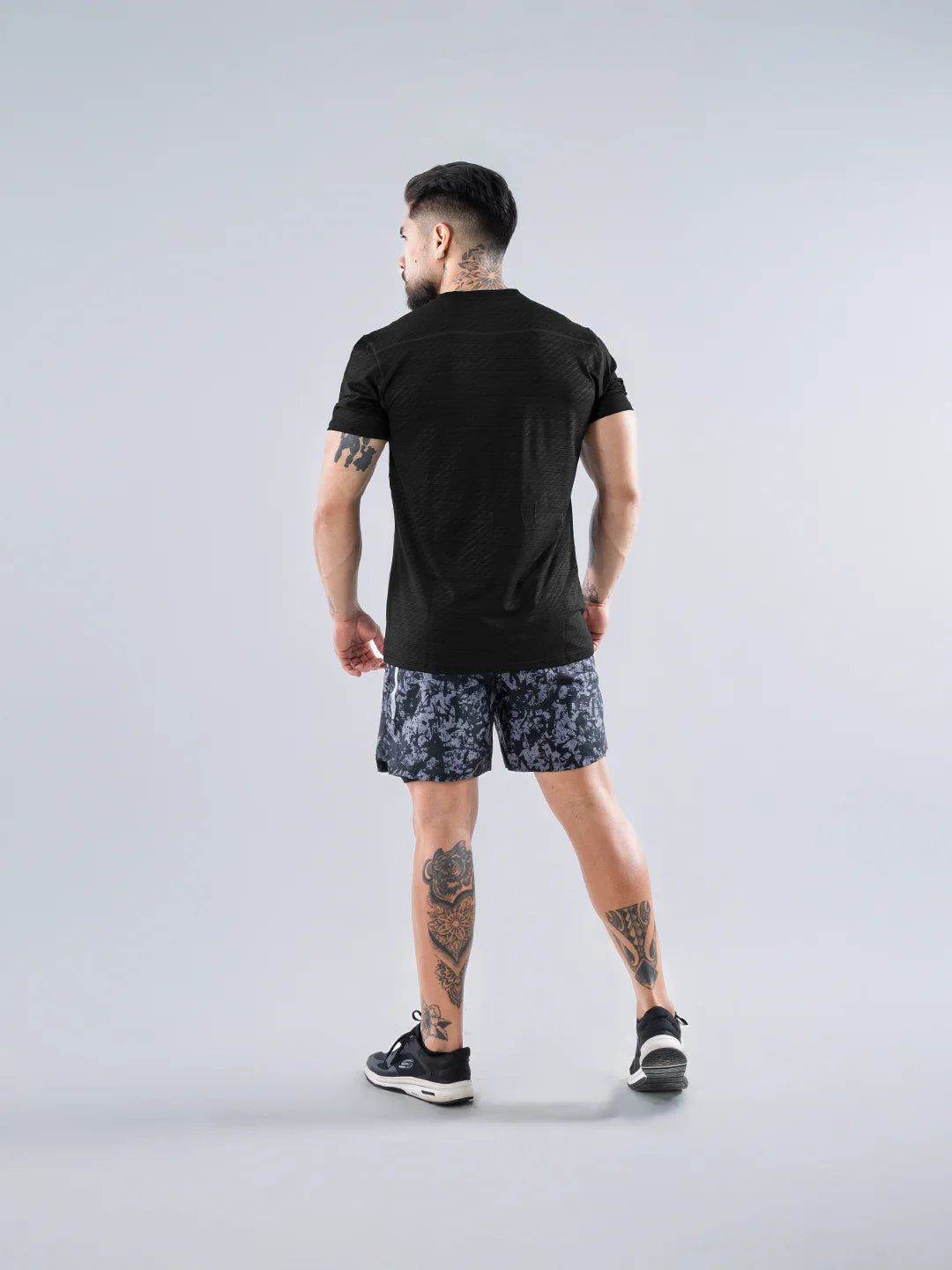Camiseta deportiva hombre negra espalda secado rápido outdoor TENFIT