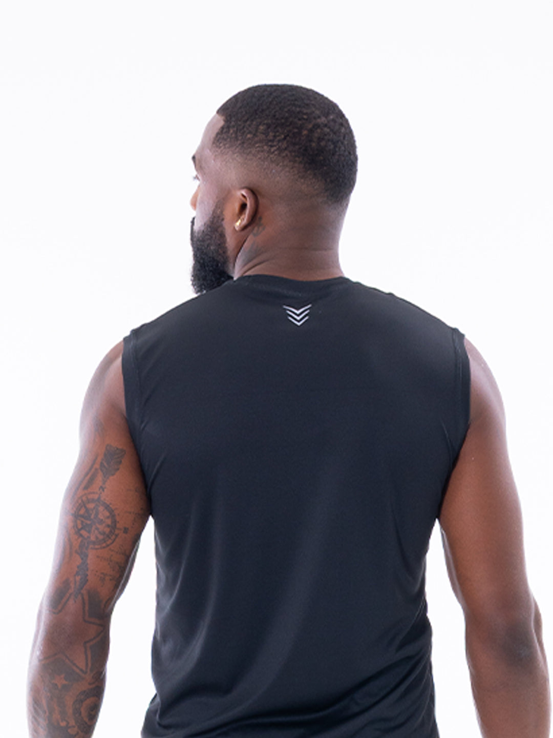 Detalle tela camiseta sin manga negro hombre — TENFIT