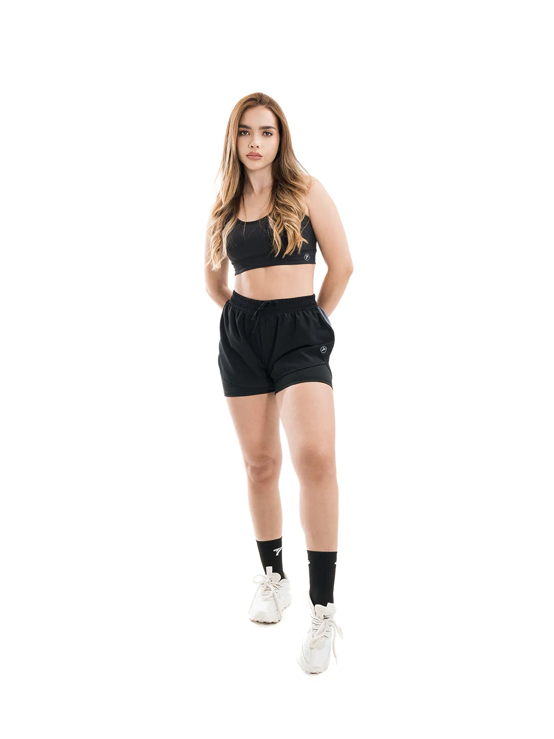 Short deportivo negro tiro alto mujer TENFIT - vista frontal