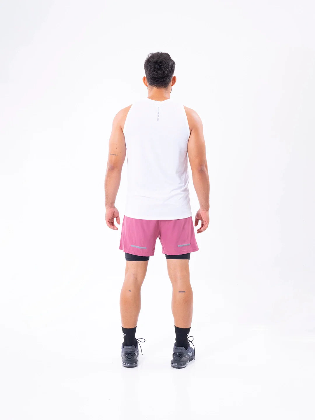 Camisilla blanca hombre vista posterior running - TENFIT