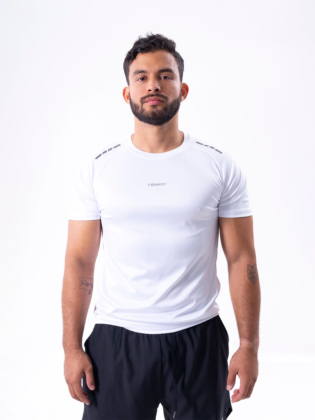 Camiseta deportiva blanca regular fit hombre TENFIT — vista frontal