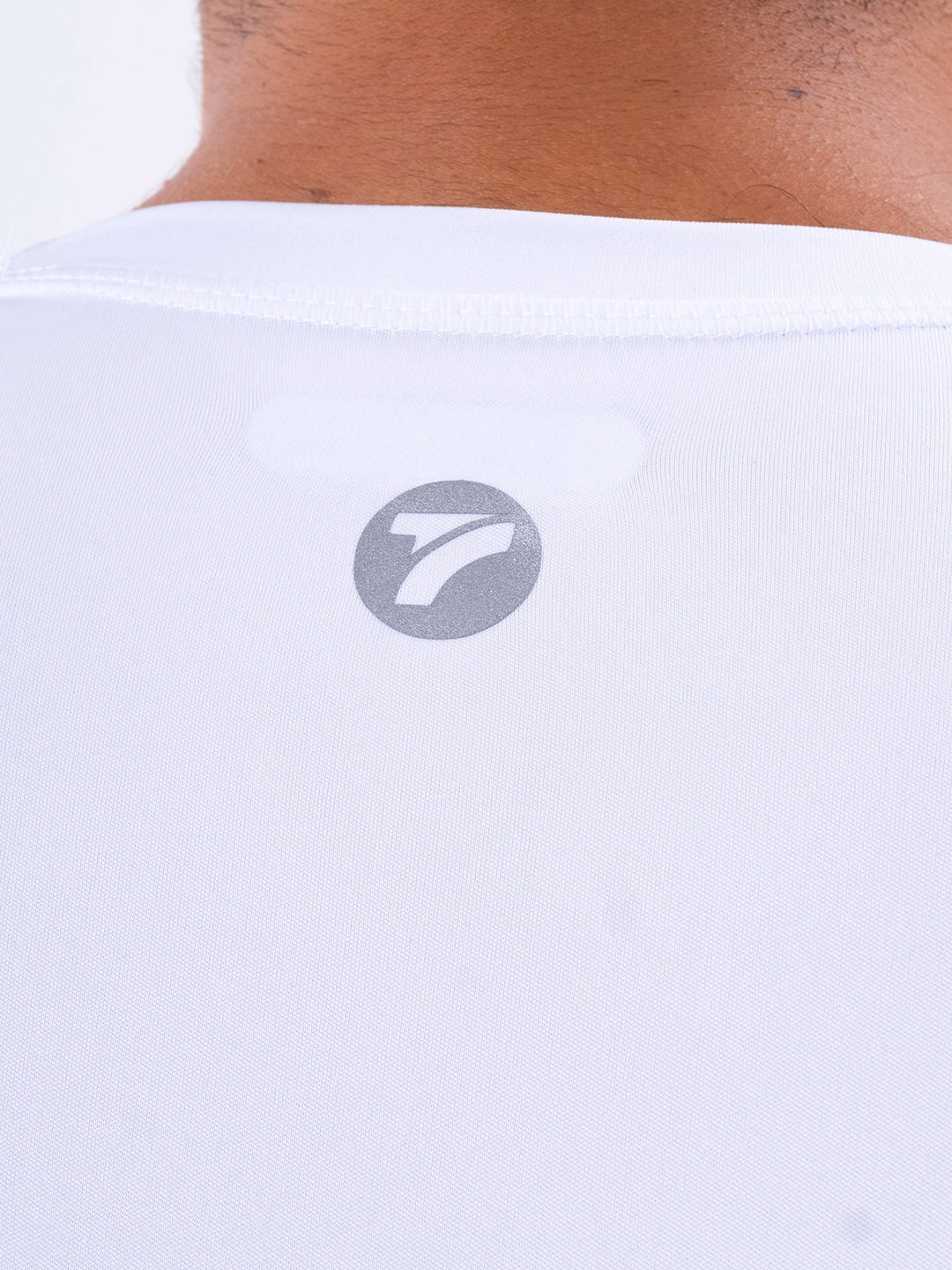 Buzo blanco hombre uso diario TENFIT Colombia