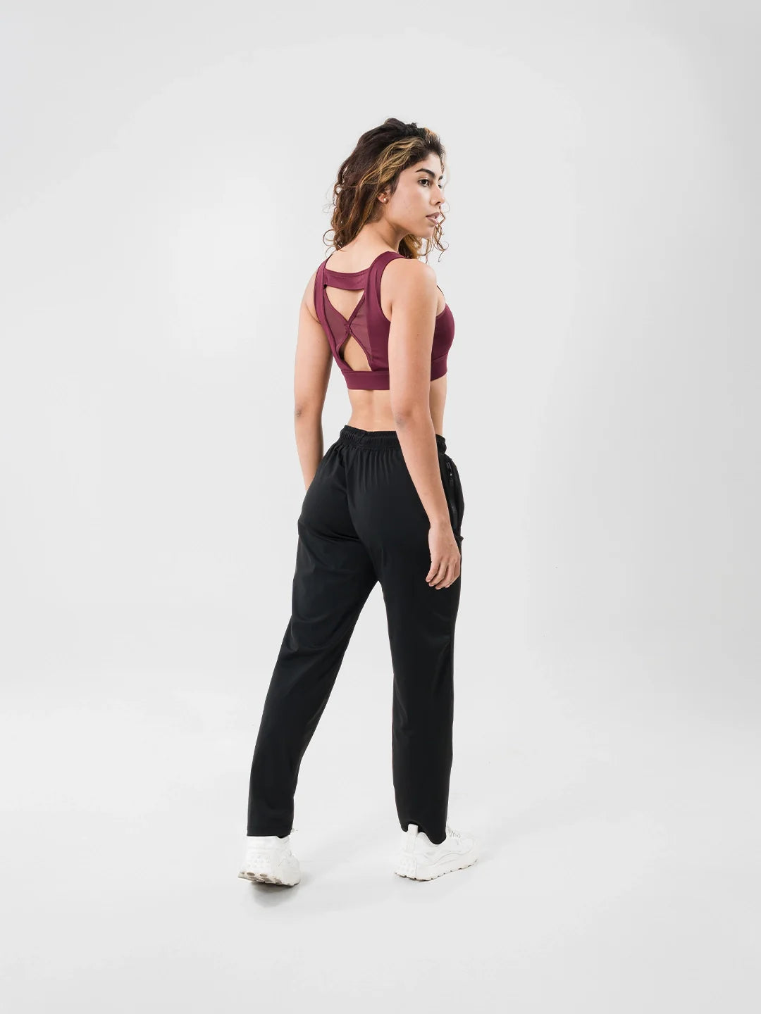 Sudadera Core negra mujer entrenamiento Colombia - TENFIT