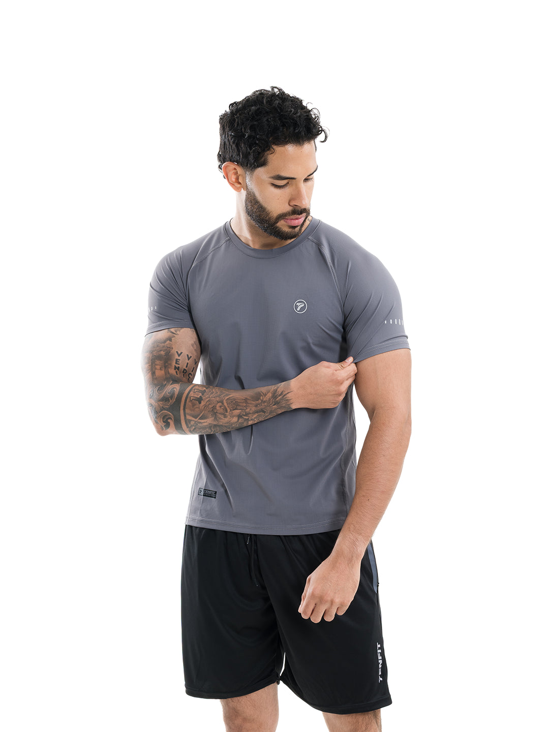Camiseta deportiva gris oscuro hombre TENFIT Drycore - vista frontal