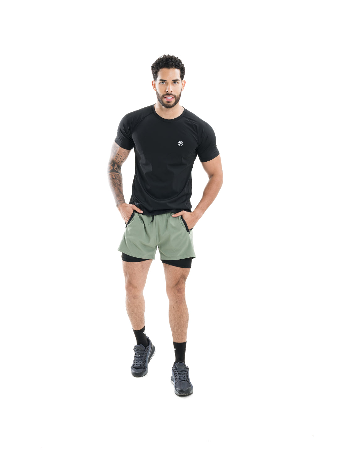Camiseta gym hombre negra secado rápido TENFIT - corte ergonómico