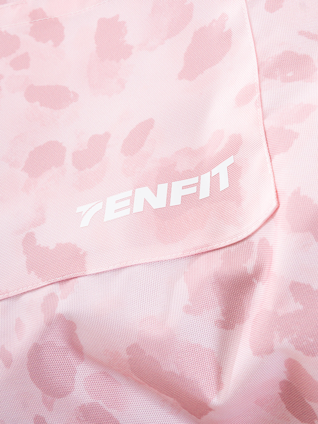 Detalle compartimentos bolso gym mujer Balance rosado TENFIT