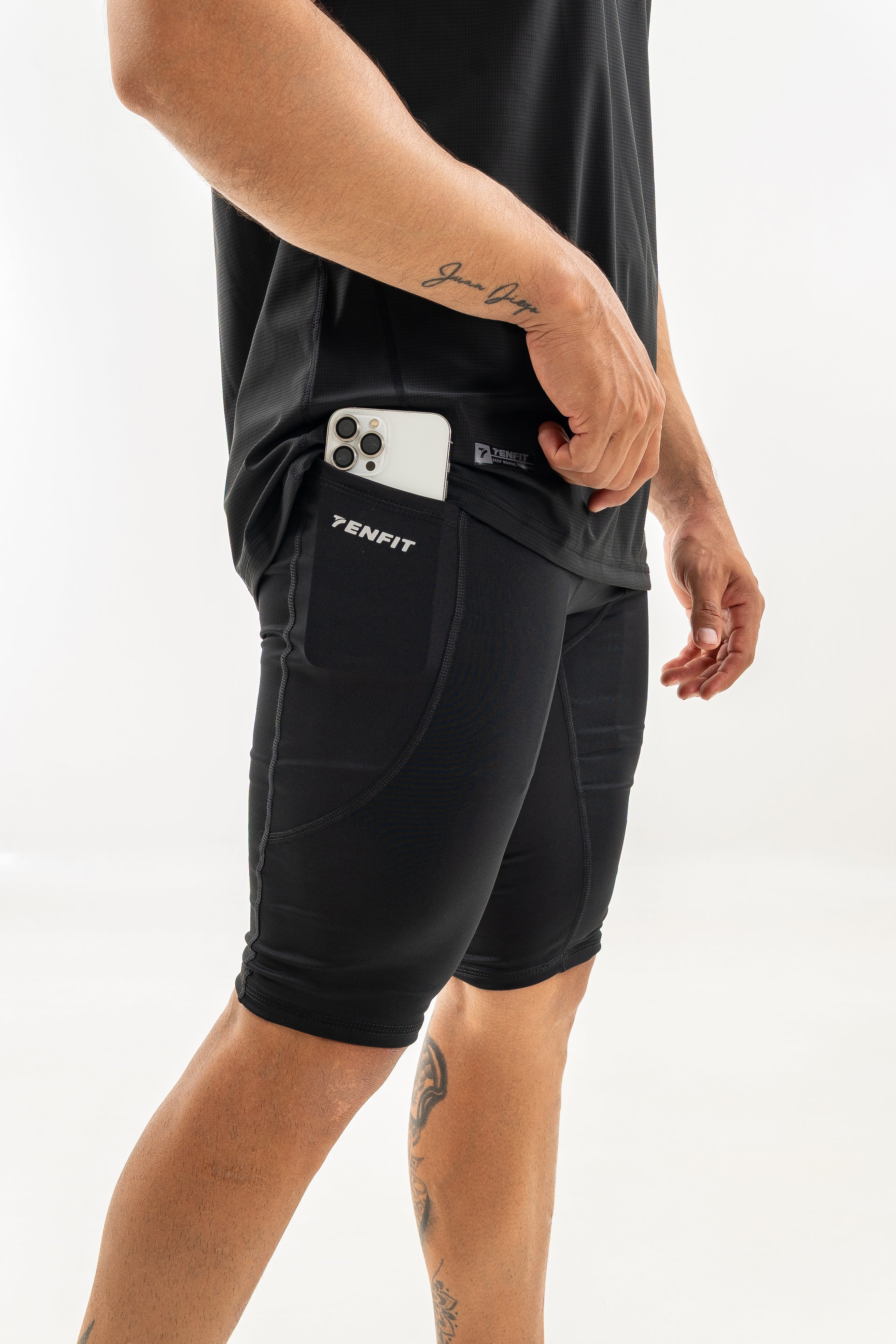 Licra corta negra para hombre con bolsillo - TENFIT