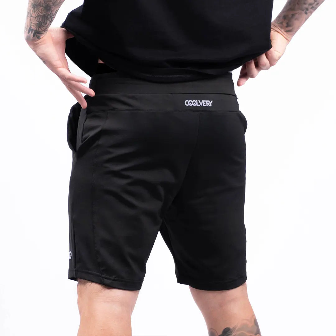 Pantaloneta negra hombre TENFIT detalle
