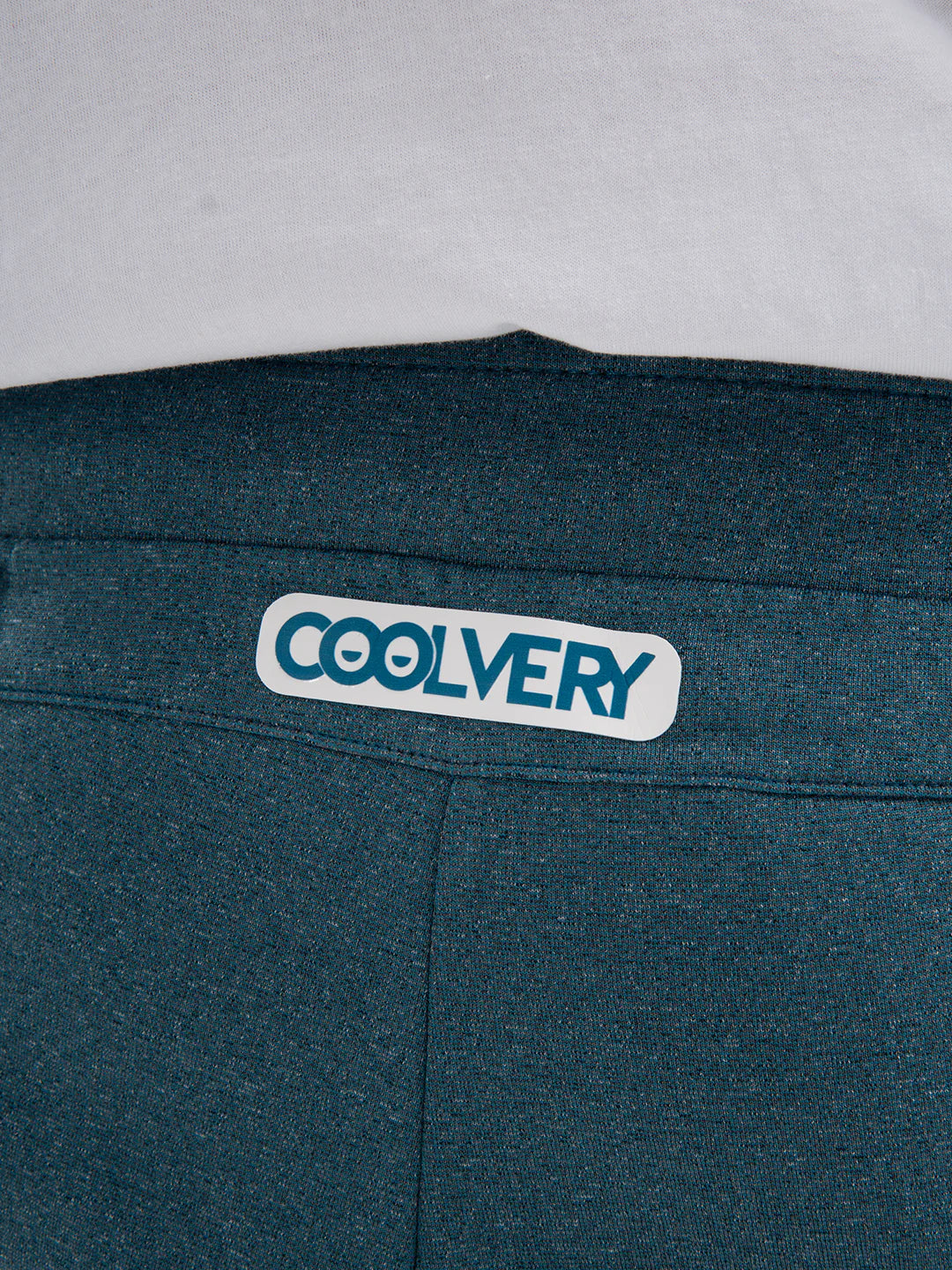 Detalle bolsillo funcional pantaloneta verde petróleo TENFIT