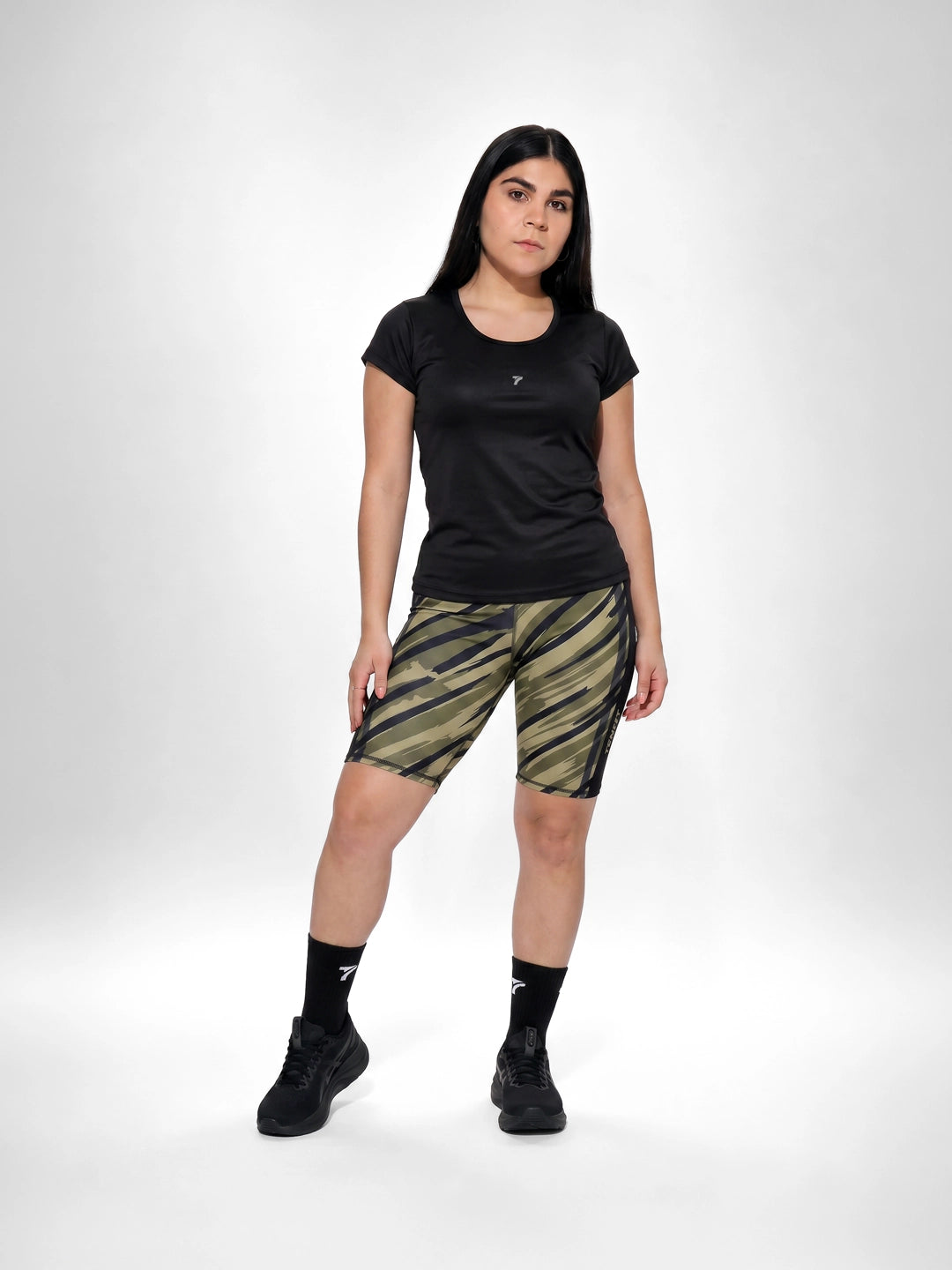 Combo deportivo mujer verde militar y negro sublimado plus size - TENFIT Colombia