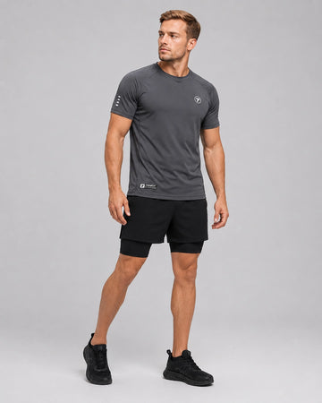 Camiseta Deportiva Titan Core Para Hombre- Gris Oscuro